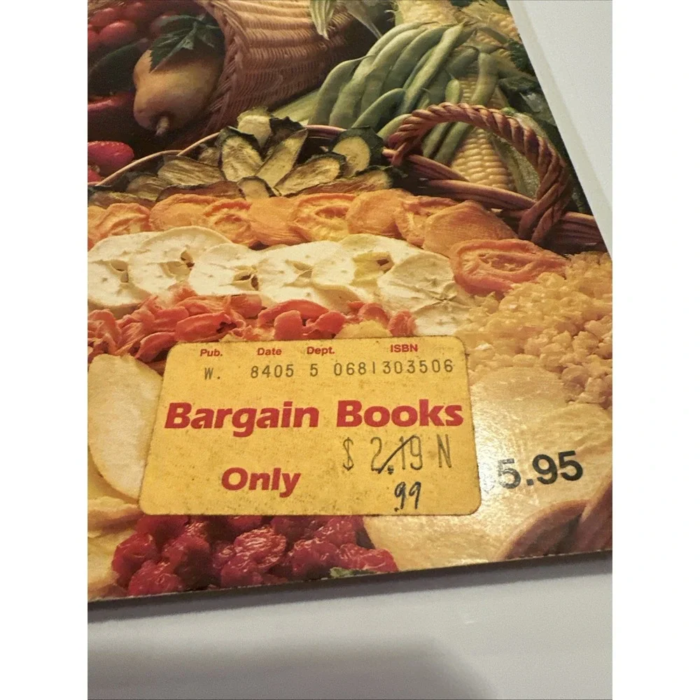 How‎ To Dry Foods by Deanna DeLong (1979 First Edition) Paperback